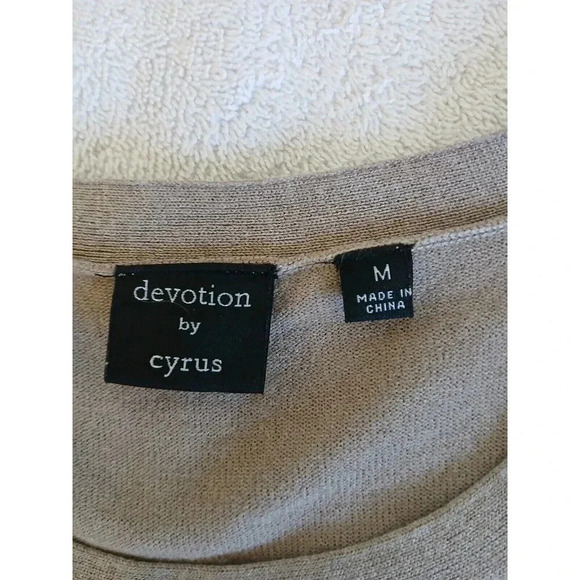 Devotion by Cyrus Women Brown Pullover Sweater Size Medium Long Sleeve‎ - Picture 16 of 16
